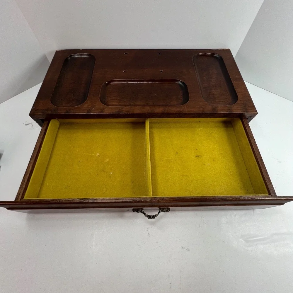 Vintage Wooden Valet Box Mens OS Brown Good Felt Lined Jewelry Drawer Organizer